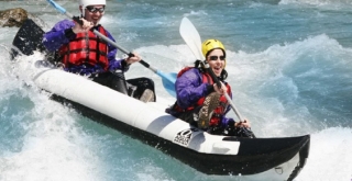  Disfruta de las sensaciones de Canoa Raft 